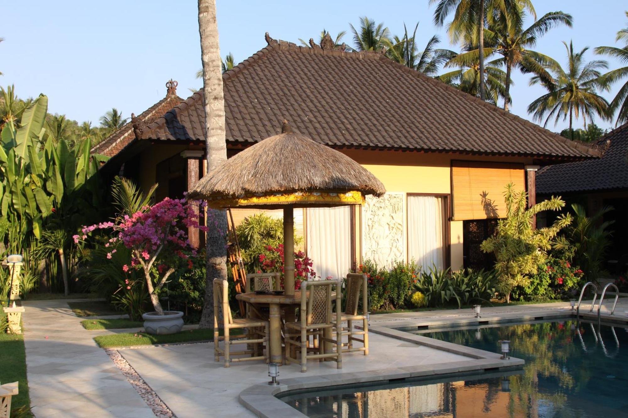 Villa Gusmania Candidasa Zimmer foto